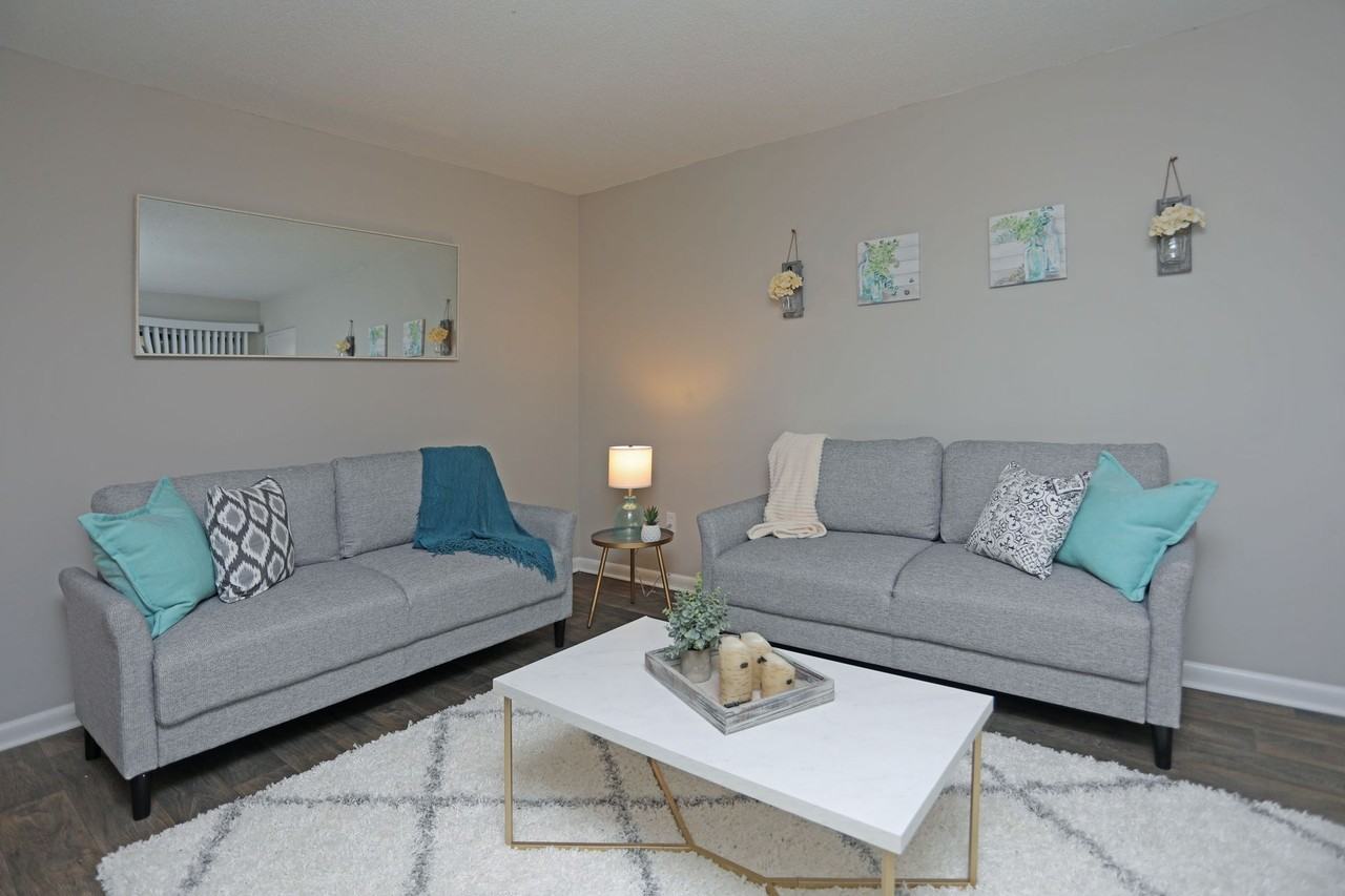 The Arlington - Photo 3 of 18