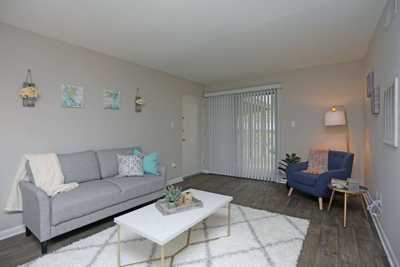 The Arlington - Photo 4 of 18