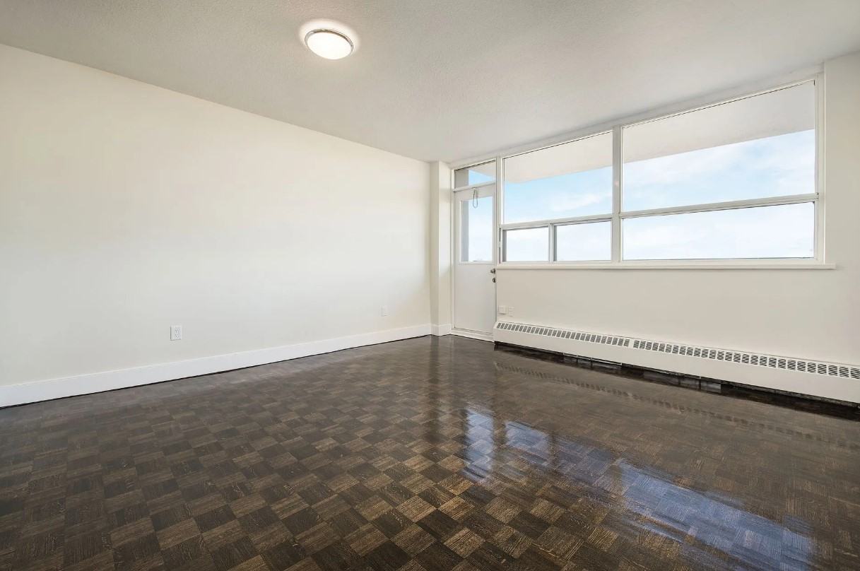 1080 Kingston Road - Photo 6 of 13