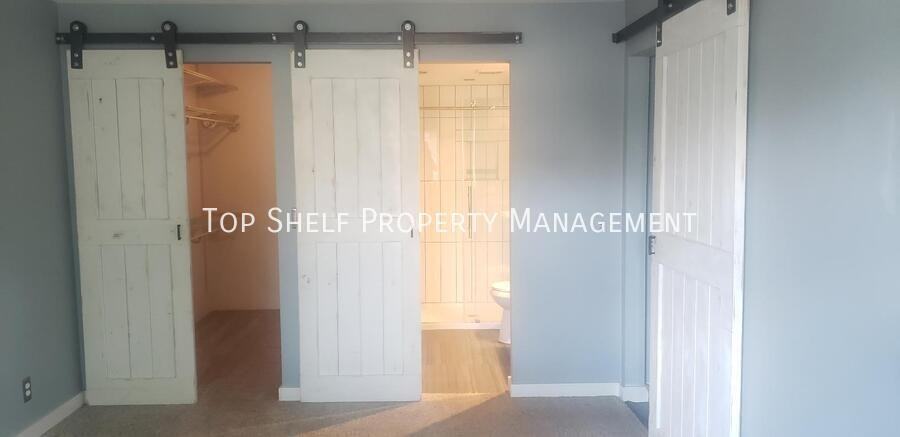 9513 University Avenue #8 - Photo 6 of 12