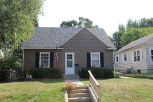 1706 S 9th Ave - Photo 1 of 1