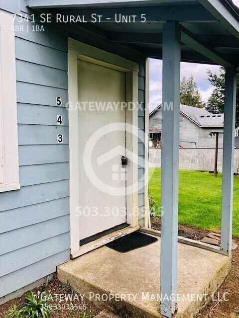 7341 Southeast Rural Street #5 - Photo 3 of 23