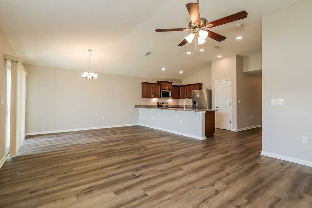 840 Trellis Bay Dr - Photo 3 of 14