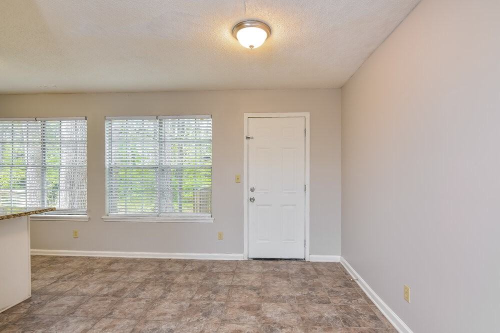 3345 Springside Trace - Photo 6 of 17