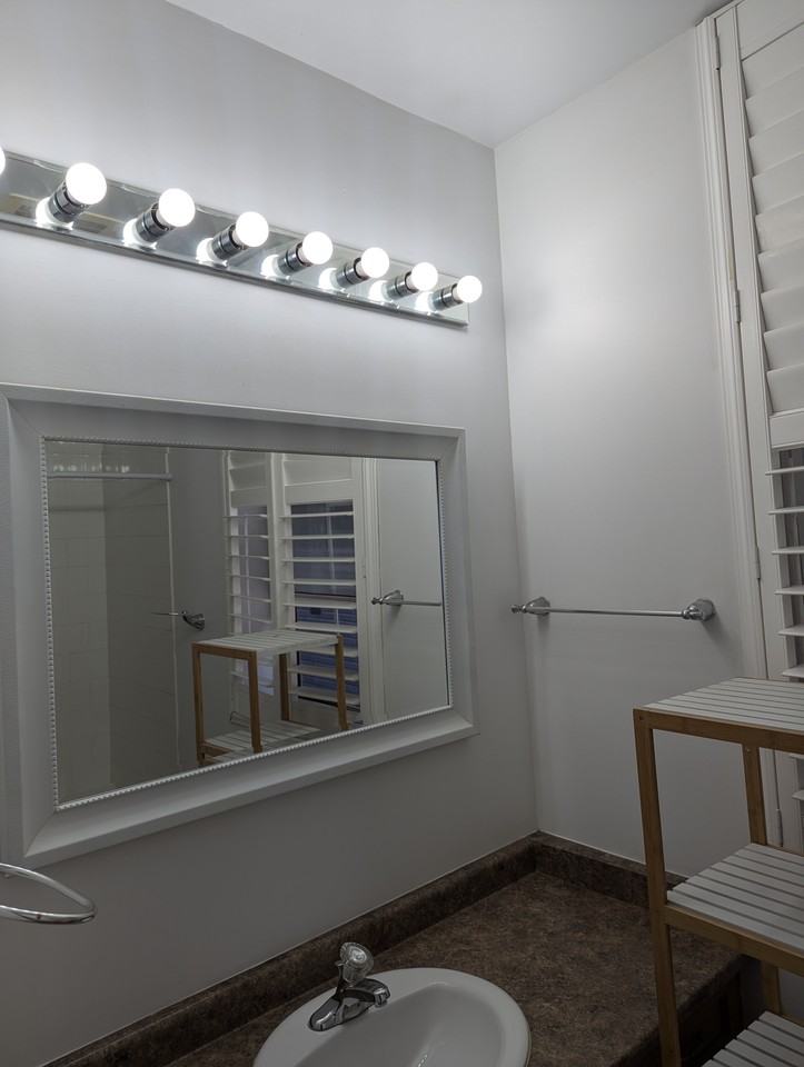 519 Richmond Street #2 - Photo 6 of 12