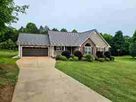 4937 Leigh Ln - Photo 1 of 1