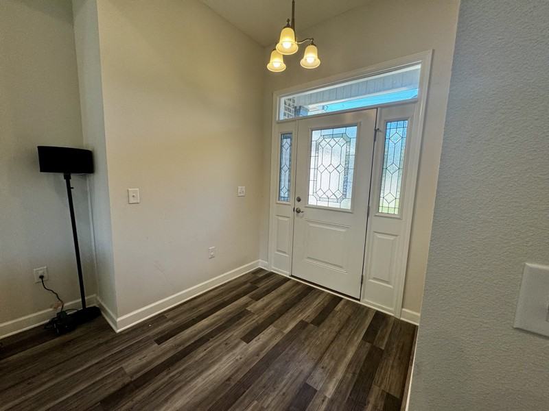 9867 Shangri La West Rd - Photo 3 of 26