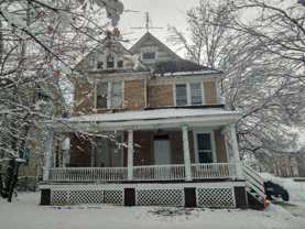 1009 W Main St - Photo 1 of 1