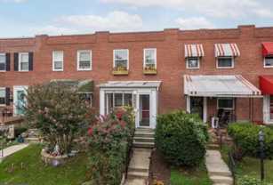 1009 W 43rd St - Photo 1 of 1