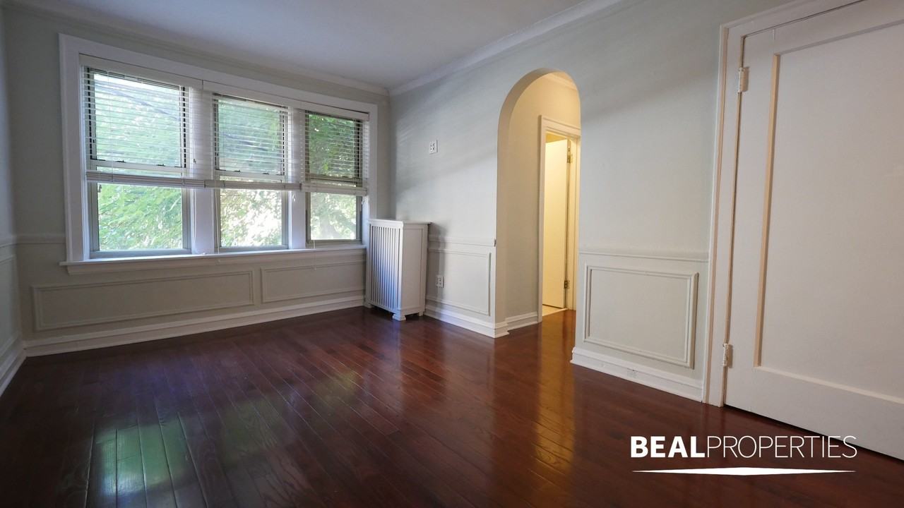 540 W Surf St #544E1