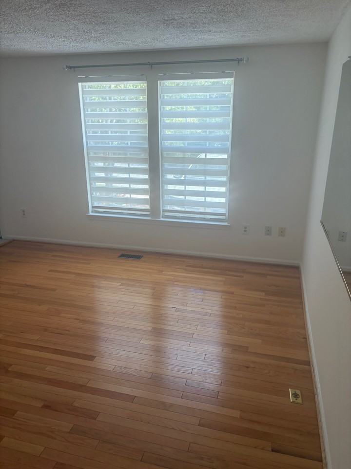 8974 Chesapeake Lighthouse Dr - Photo 6 of 12