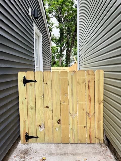 609 E Caldwell St #NA - Photo 2 of 20