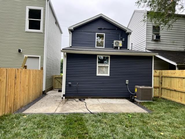 609 E Caldwell St #NA - Photo 3 of 20