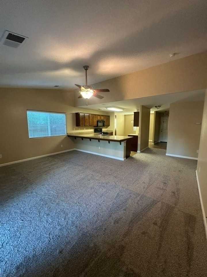 3338 N Linda Vista St - Photo 5 of 12