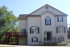 2727 Hunt Club Dr - Photo 1 of 1