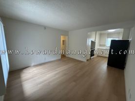 ** MOVE IN SPECIAL** 4124 Grand View! PRIME LOCATION, all vacancies currently offering 2 week free move in special - Photo 1 of 1