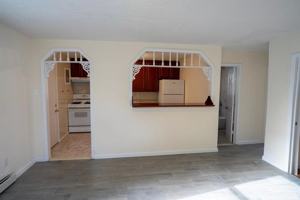 featured image of 5 Stewart Pl #2