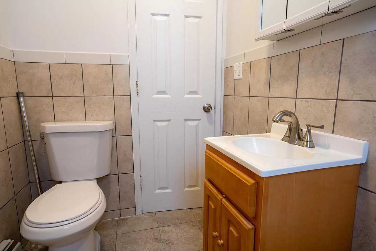 5 Stewart Pl #2 - Photo 6 of 16