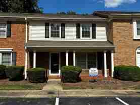 5123 Lawndale Dr Apt C #Apt C - Photo 1 of 1
