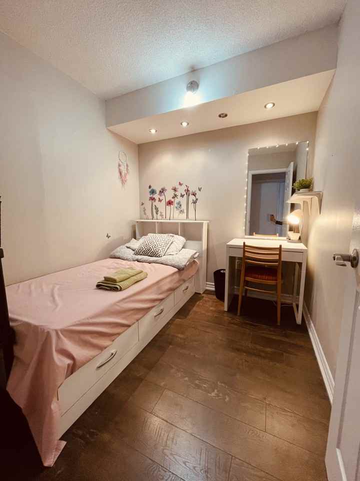 George Appleton Way & James Finlay Way - Photo 3 of 12