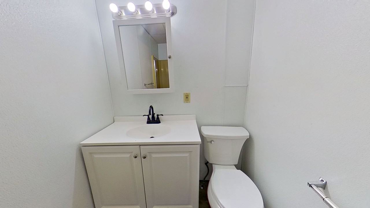 44 Water St - Photo 7 of 9