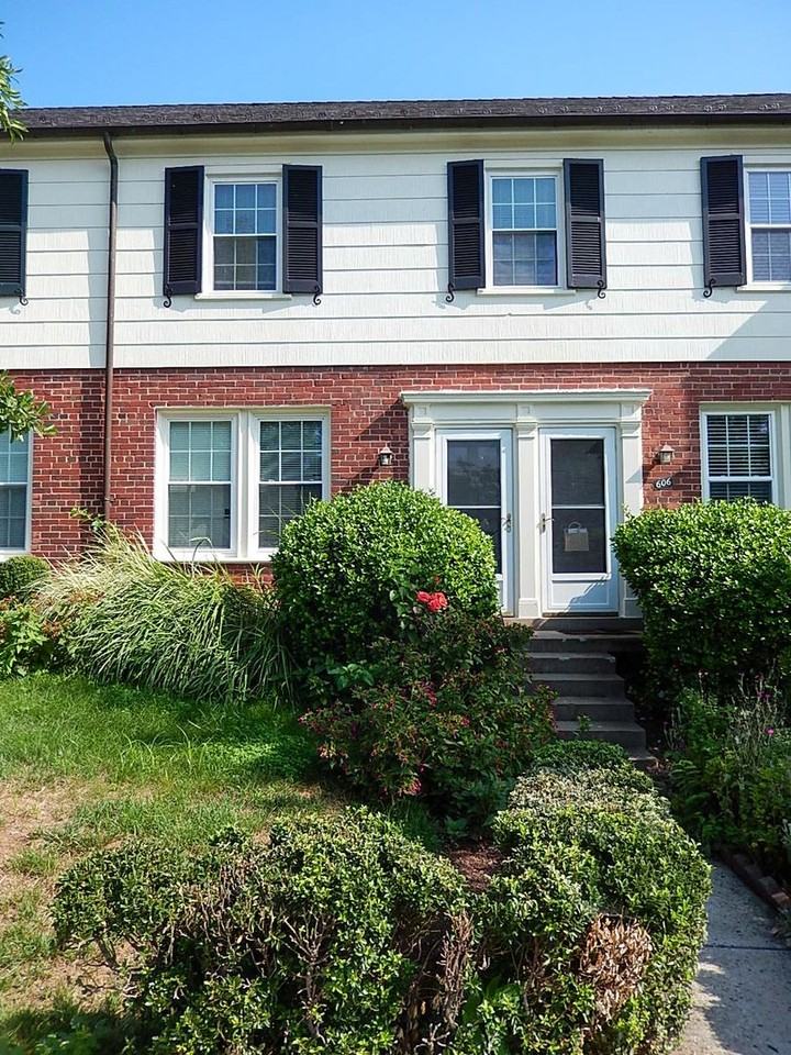 2601 16th Street South #607 - Photo 2 of 26