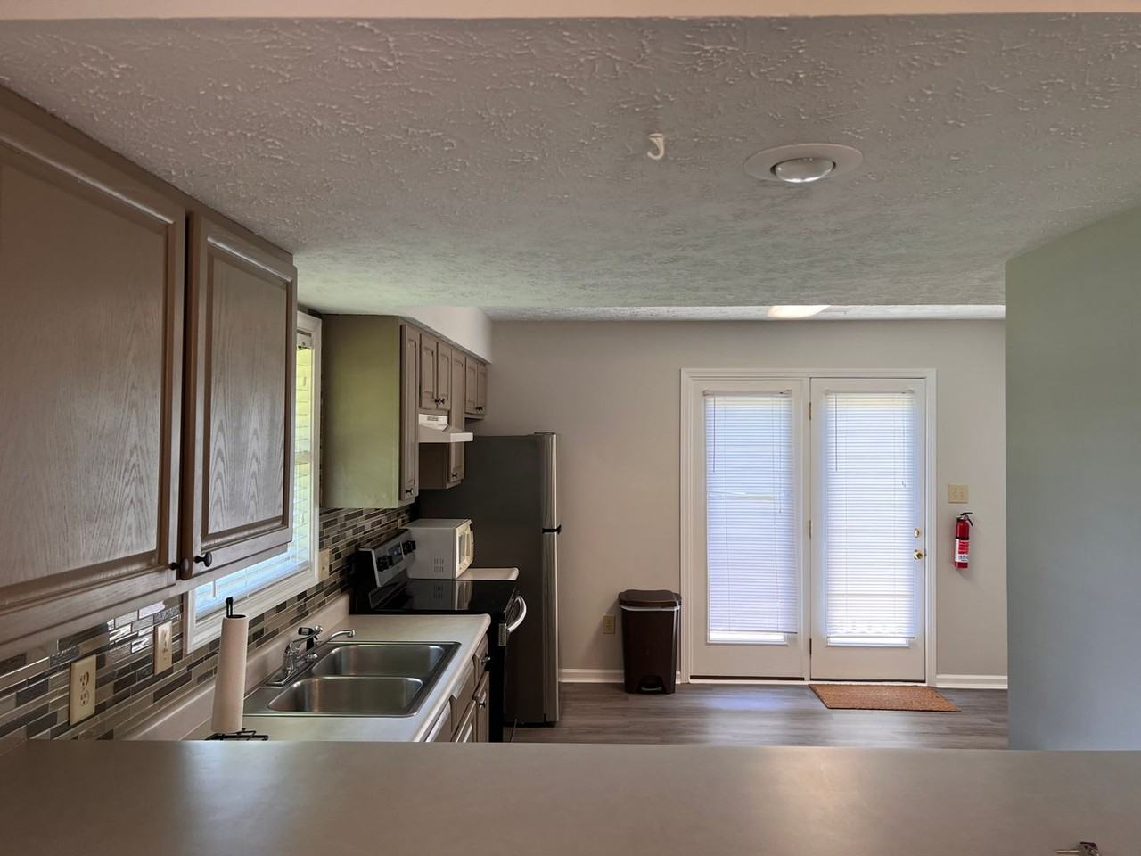 626 E Sherwood Hills Dr - Photo 6 of 14