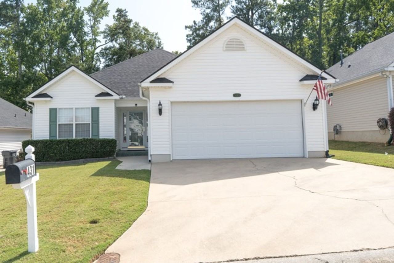 431 Connemara Trl - Photo 2 of 27