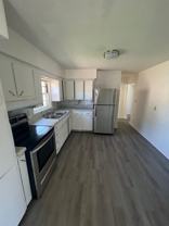 320-322 W Louise St - Photo 1 of 1