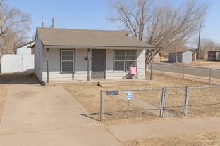 3202 Baylor St - Photo 1 of 1