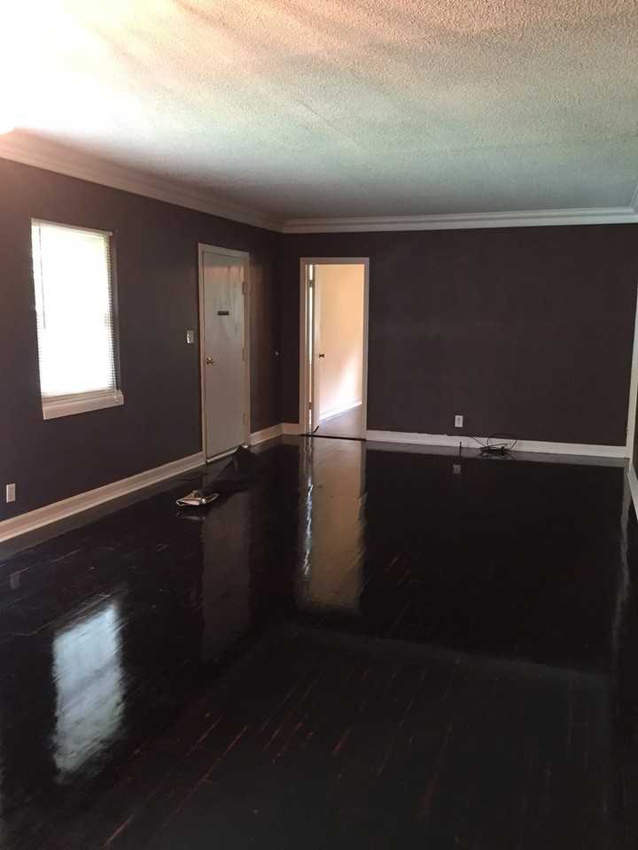 1910 Baugh Street Northeast #A - Photo 2 of 8