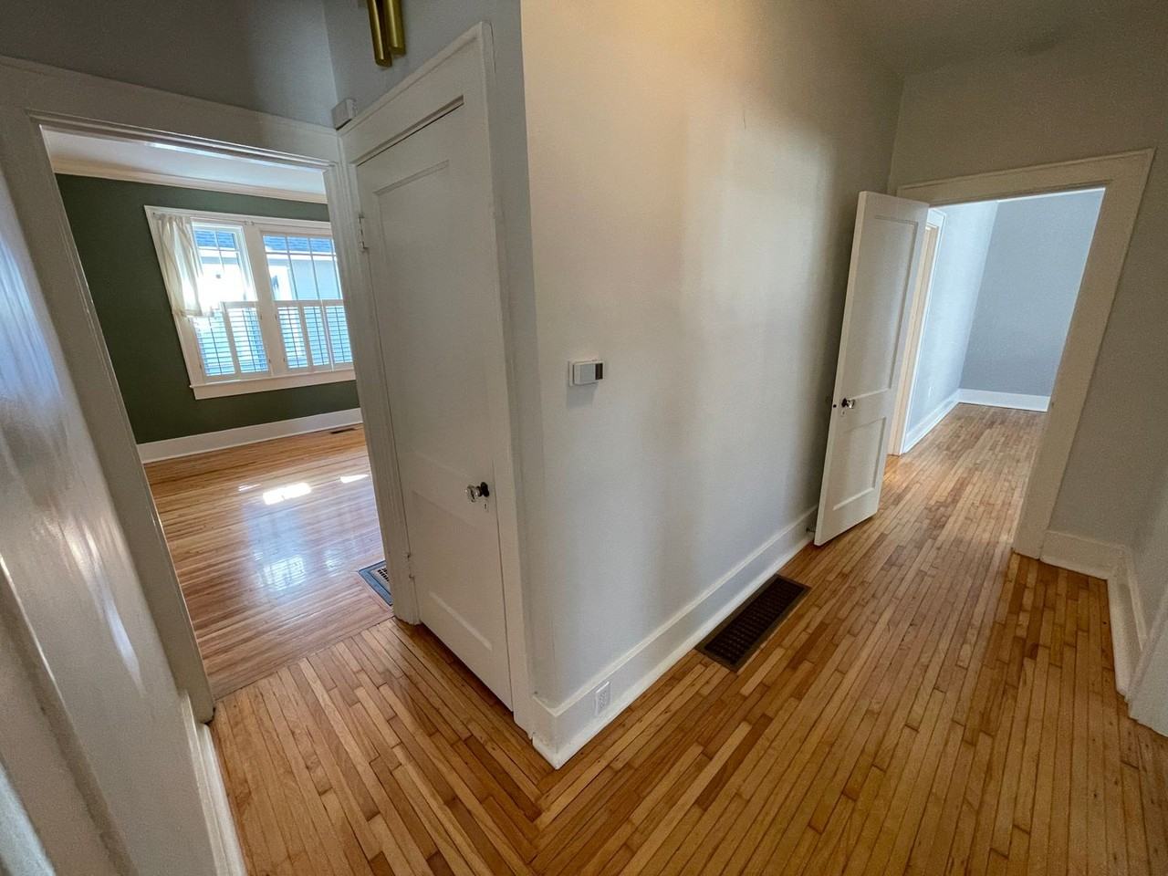 127 Kenner Ave - Photo 2 of 13