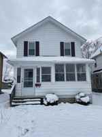 featured image of 133 Smithsonian St