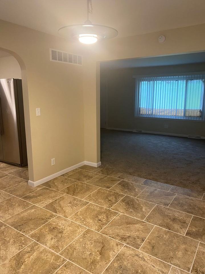 1024 North Rd Se - Photo 5 of 16