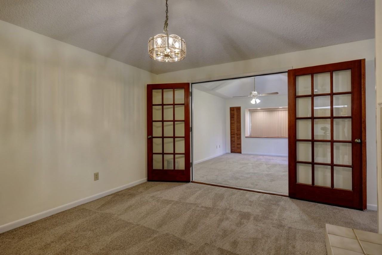 4819 Wethersfield Pl W - Photo 6 of 24