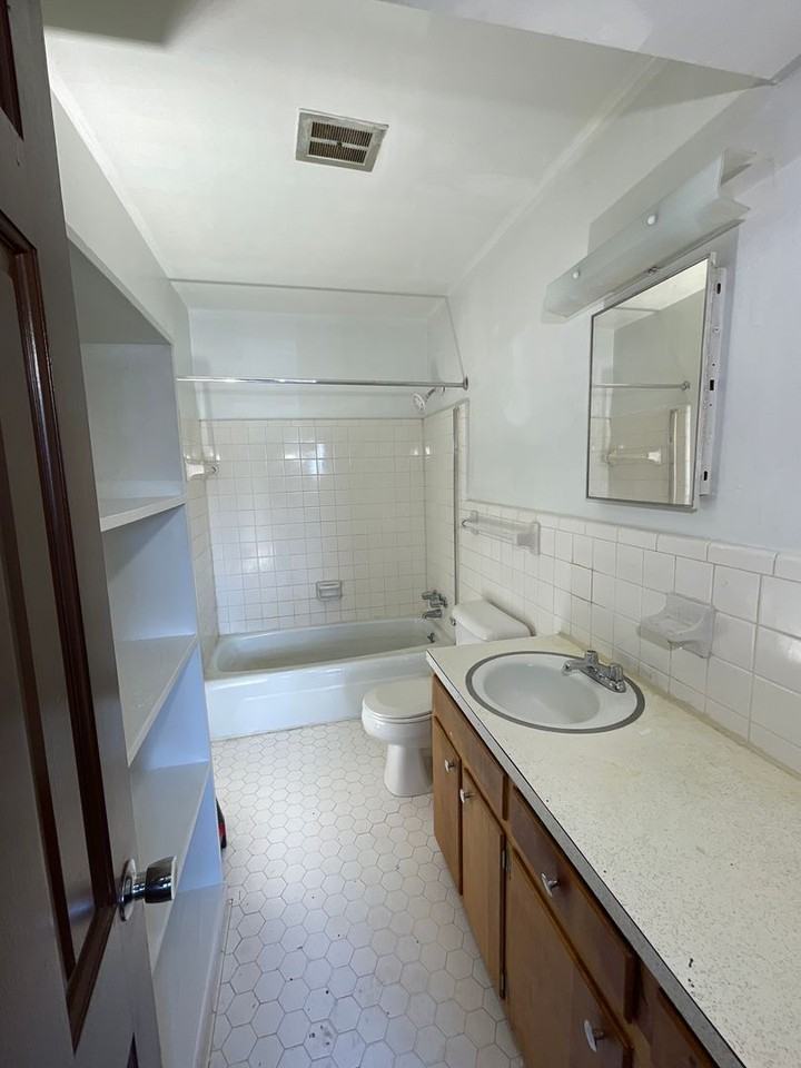 Morningview / 4th Ave S - Photo 3 of 8