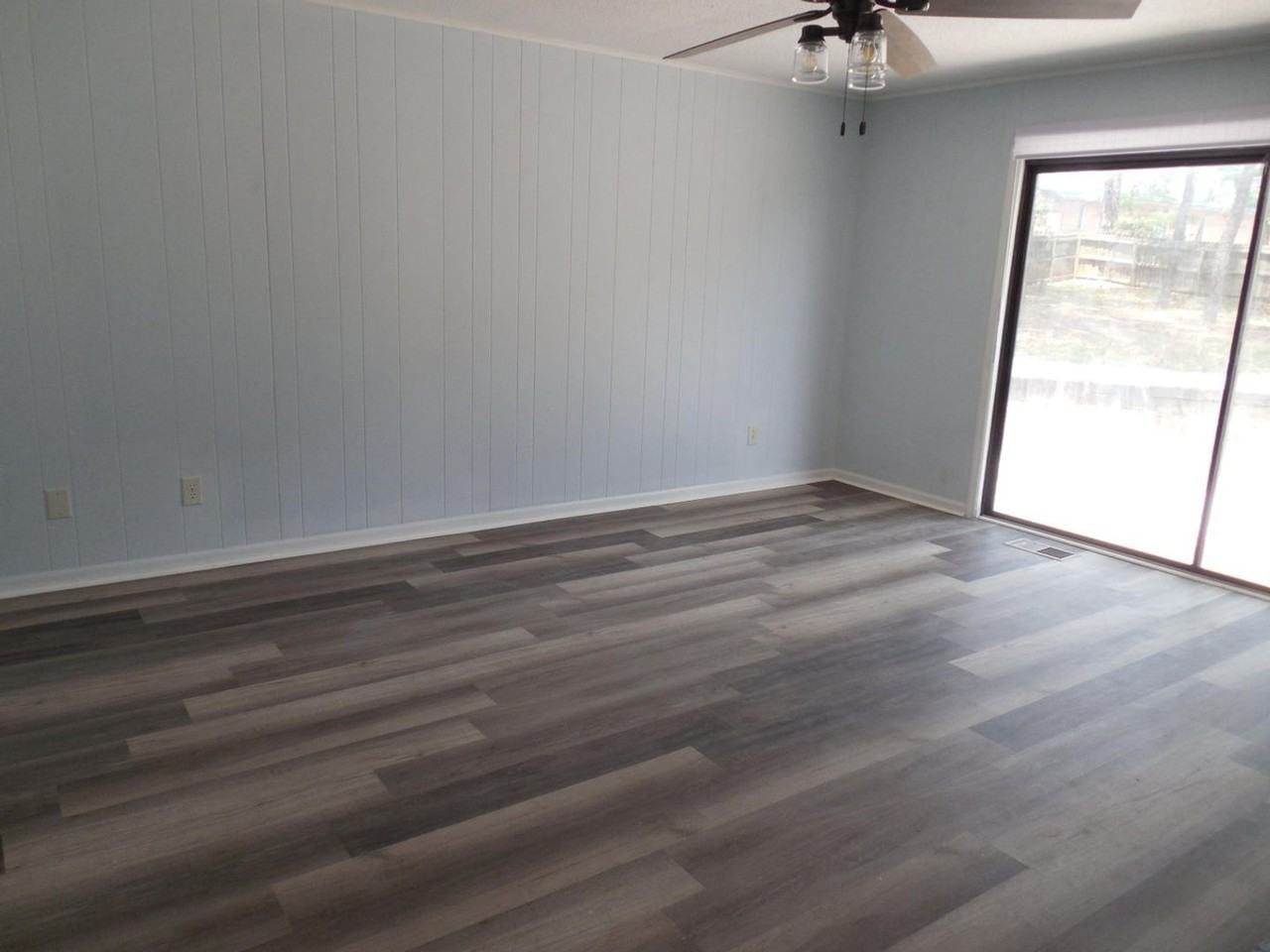 107 Springlakes Cir - Photo 7 of 24