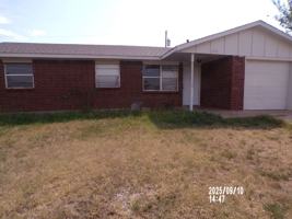featured image of 4210 Sw Summit Ave