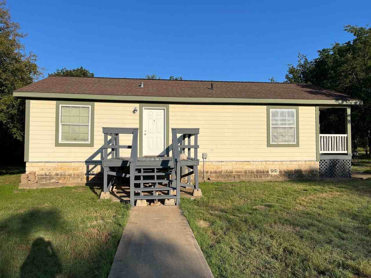 2415 Coopers Crossing Rd - Photo 3 of 12