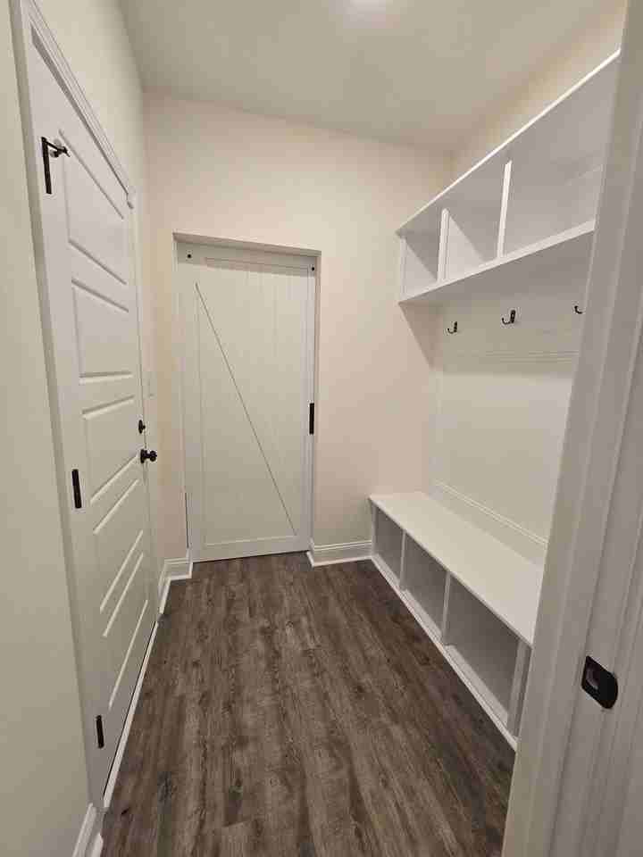 133 Mumford Rd - Photo 3 of 20