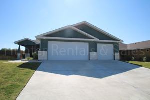 featured image of 805 Freedom Cir