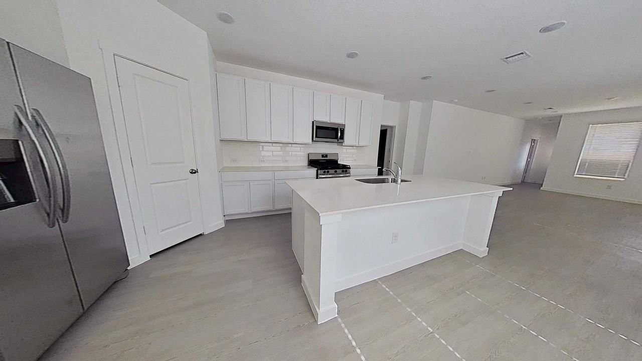 11911 Carolina Rose - Photo 2 of 20
