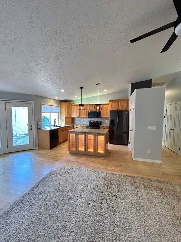 4023 N Bayou Ln - Photo 7 of 28