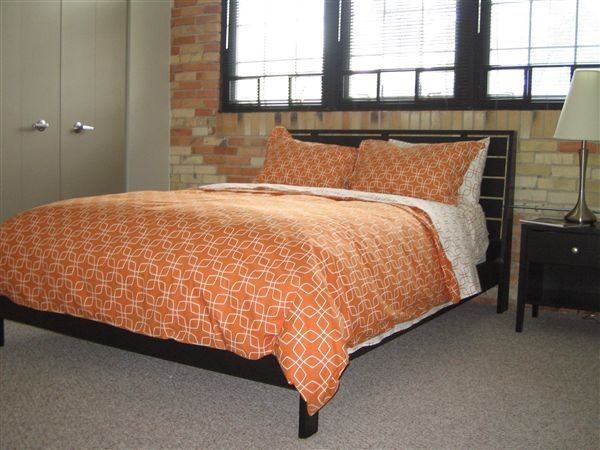 Art Works - Photo 2 of 18