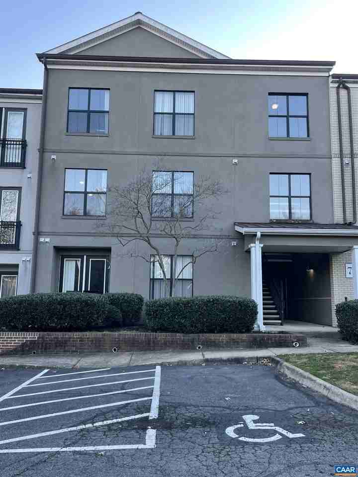 735 Walker Sq #4A - Photo 7 of 7