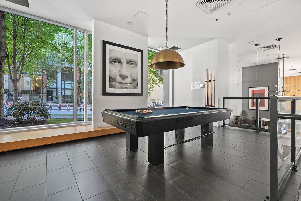 1010 Richards Street #14th floor - Photo 2 of 11