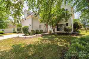 featured image of 137 Chandeleur Dr