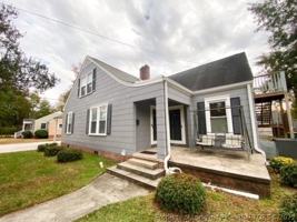 featured image of 209 W 16th St