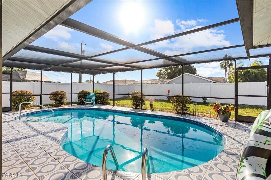 1426 Se 34th Ter - Photo 2 of 30