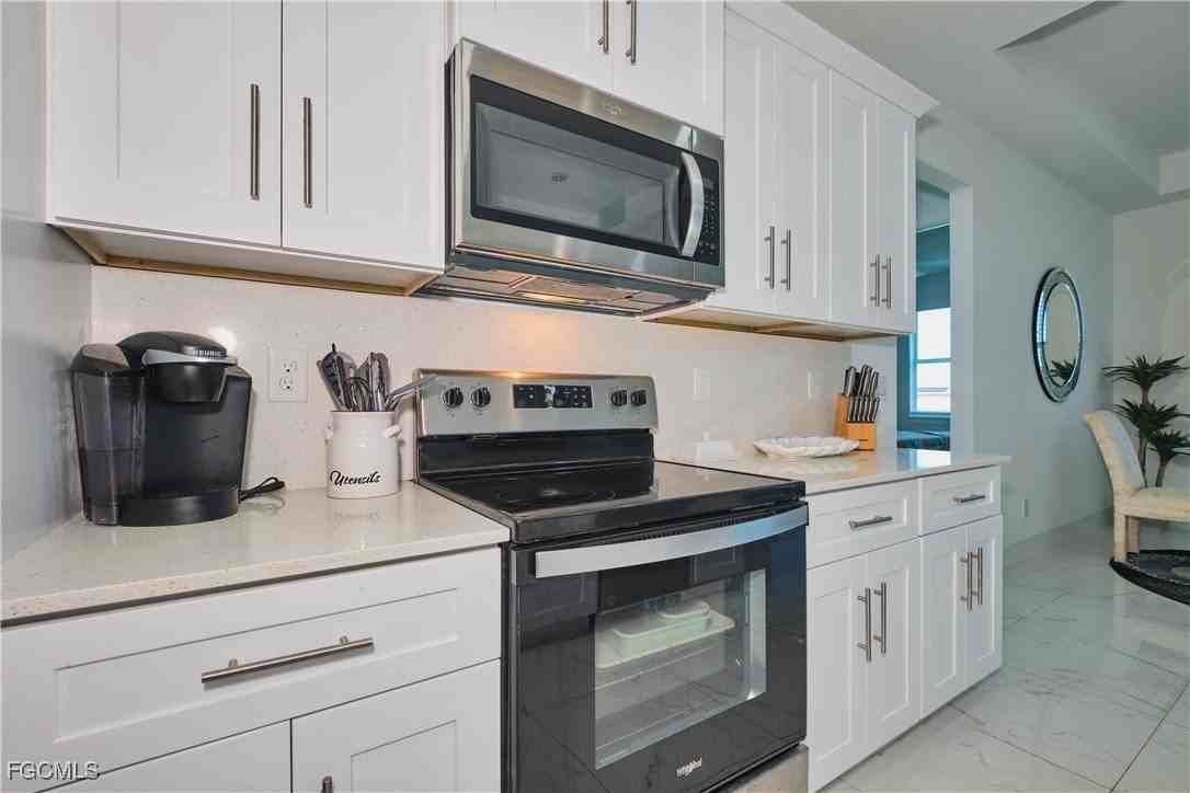 330 El Dorado Blvd N - Photo 7 of 45